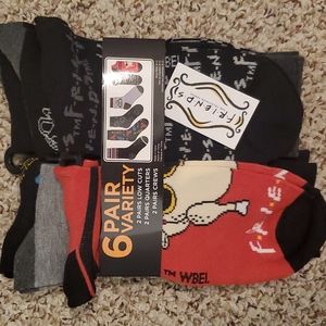 Friends Socks Unisex NWT